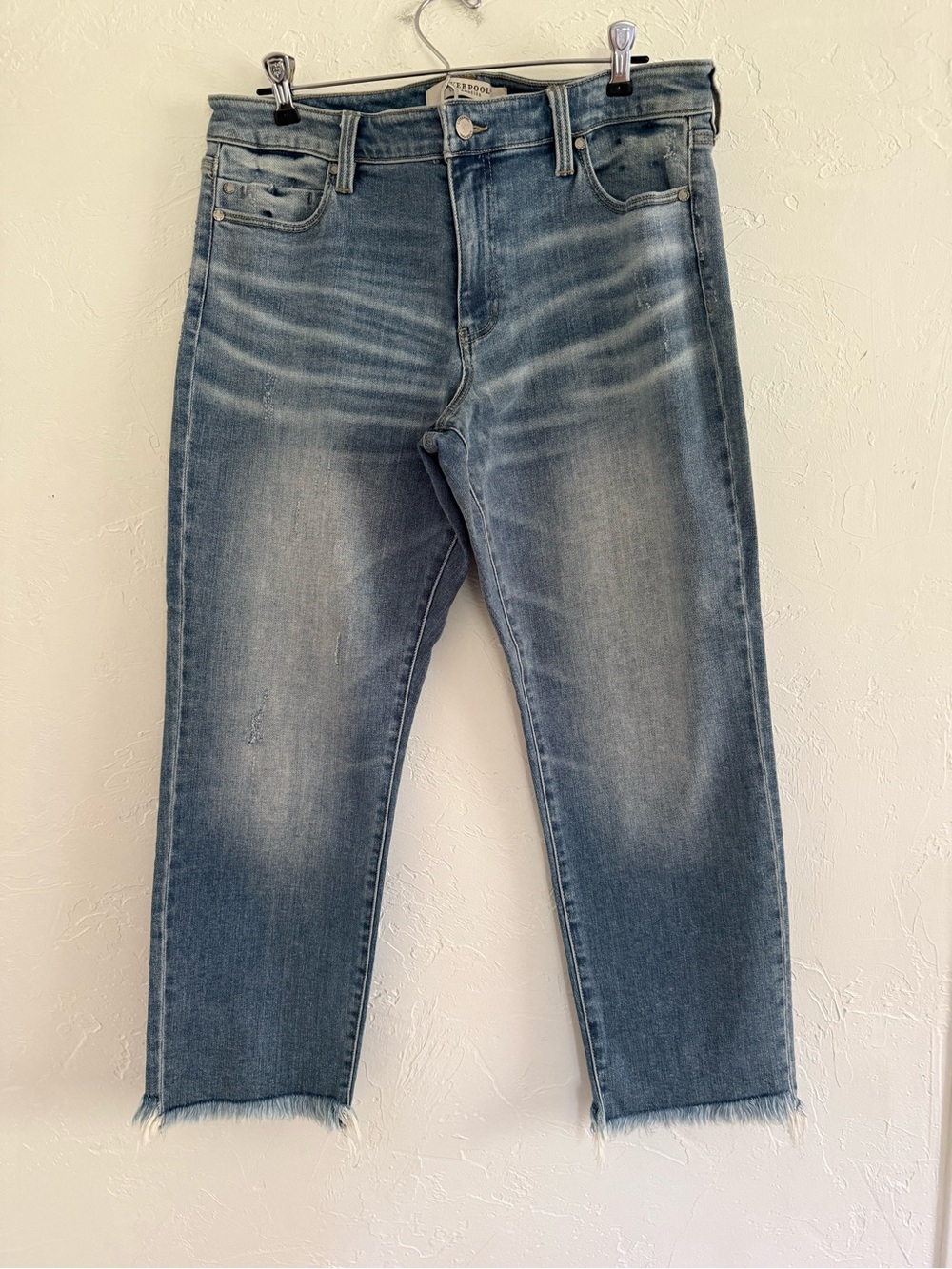Liverpool Kennedy Crop Straight Fray Hem Jeans Size 12/31
